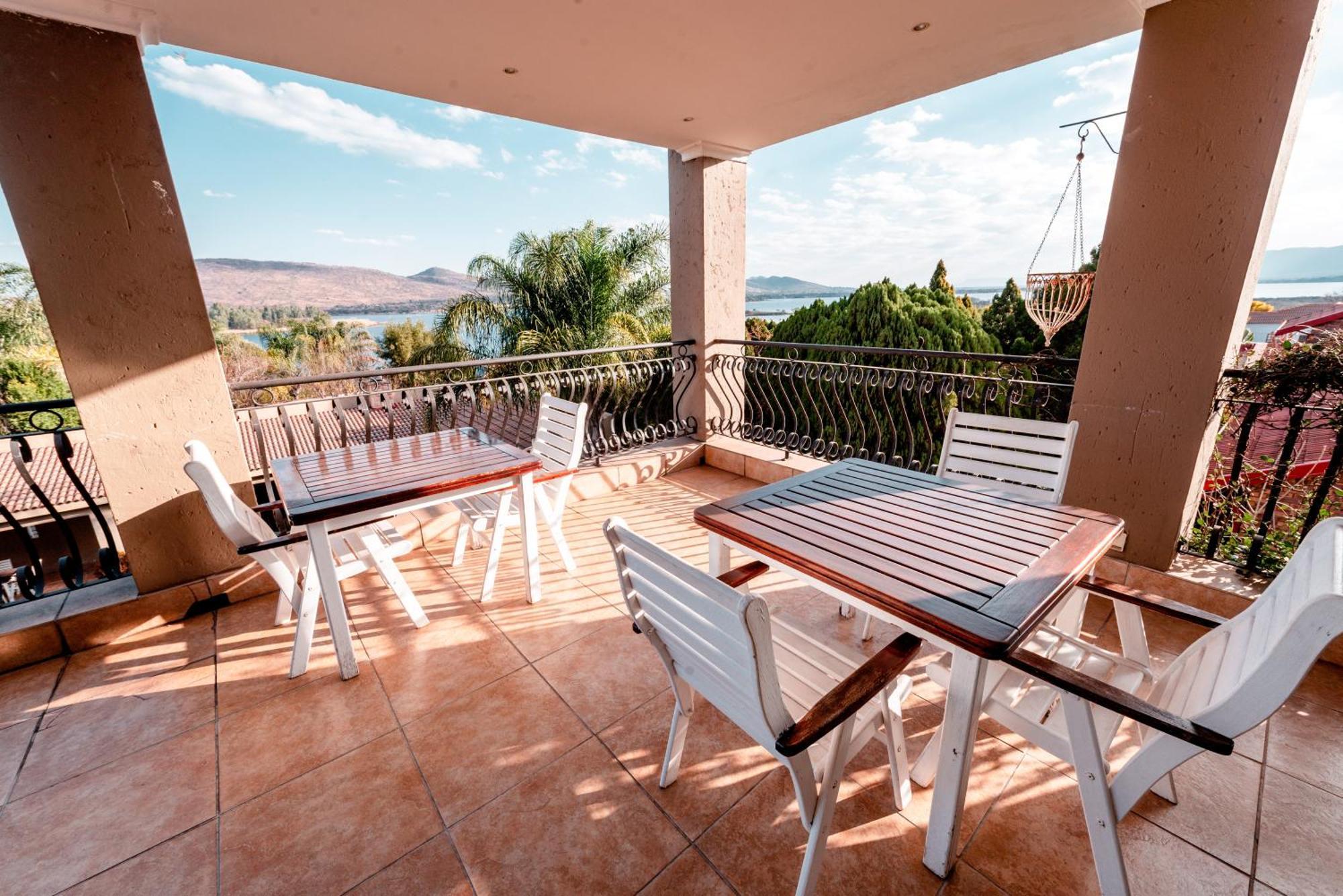 Chateau La Mer Exclusive Guesthouse & Spa Hartbeespoort Exterior photo